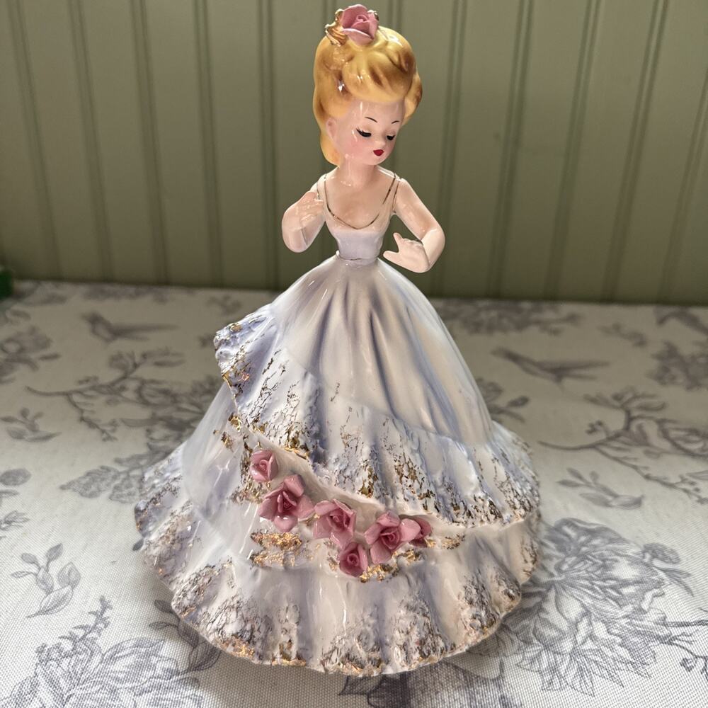 Josef Originals Porcelain Engagement Figurine Romance Series Purple Dress *chips